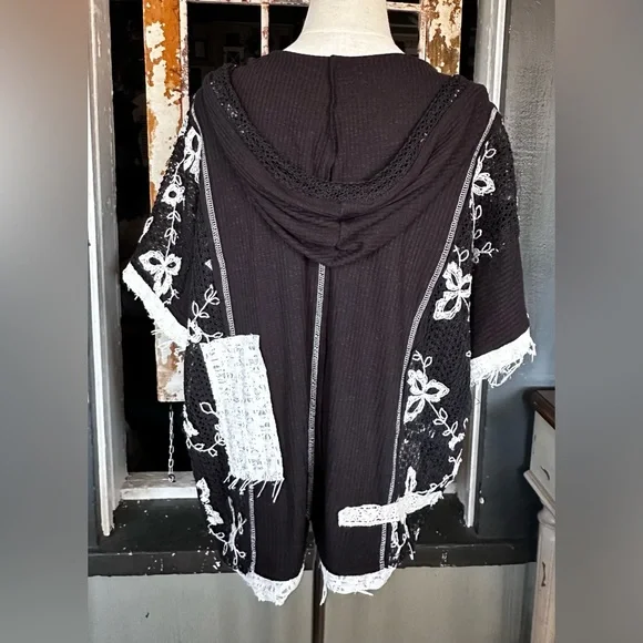 POL Mixed Lace Patchwork Hoodie Top Black Boho Oversized Size Small - Picture 7 of 12